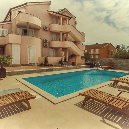 Apartments Basilea Biograd Na Moru Εξωτερικό φωτογραφία