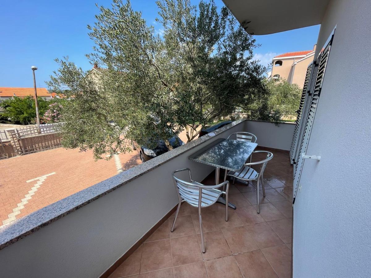 Apartments Basilea Biograd Na Moru Εξωτερικό φωτογραφία