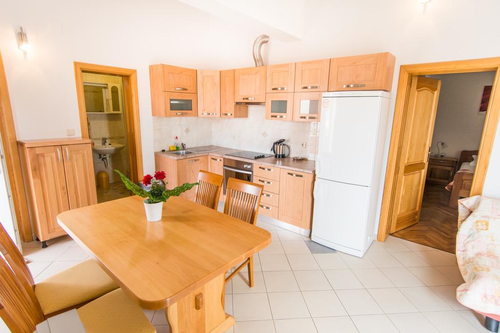 Apartments Basilea Biograd Na Moru Δωμάτιο φωτογραφία