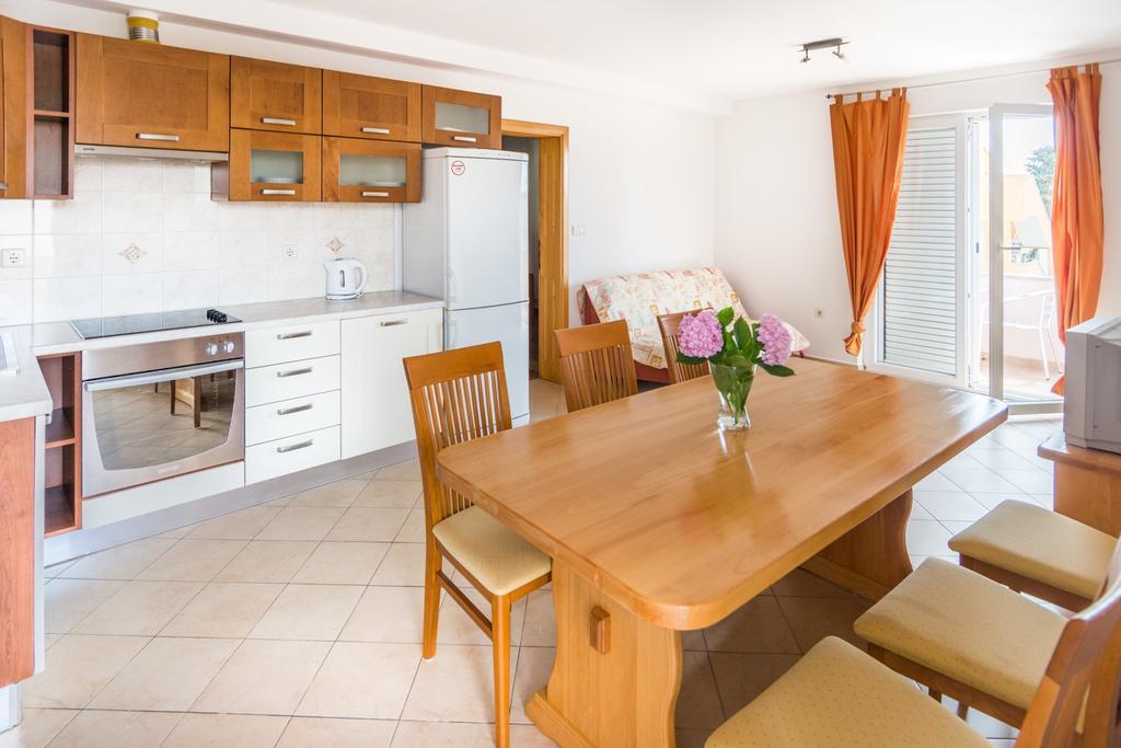 Apartments Basilea Biograd Na Moru Δωμάτιο φωτογραφία